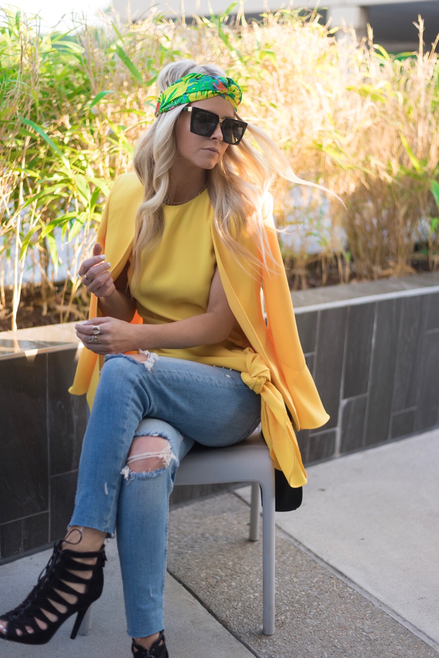 yellow blazer outfit 