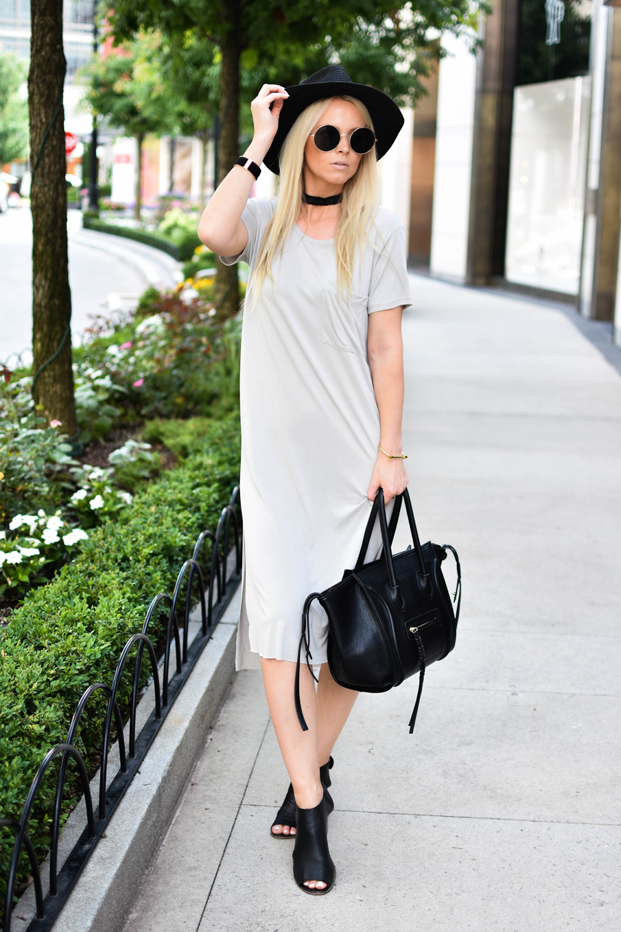 OUTFIT RECIPE: T-SHIRT DRESS TWO WAYS.