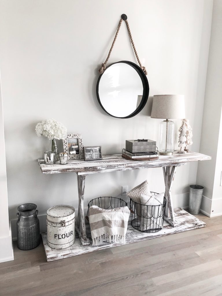farmhouse entryway table, distressed wood table, furniture hack, farmhouse style, farmhouse table